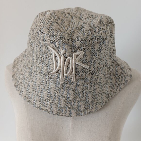 New Dior Bucket Hat with Monogram - Picture 1 of 7